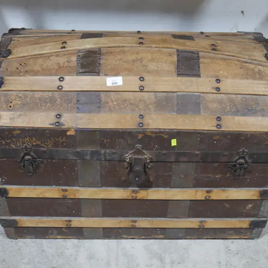 Wooden trunk