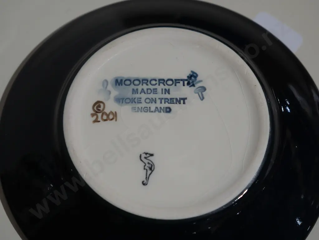 Moorcroft vase and plate Image 1++