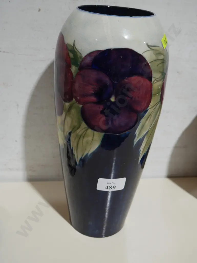 Moorcroft vase Image 1++