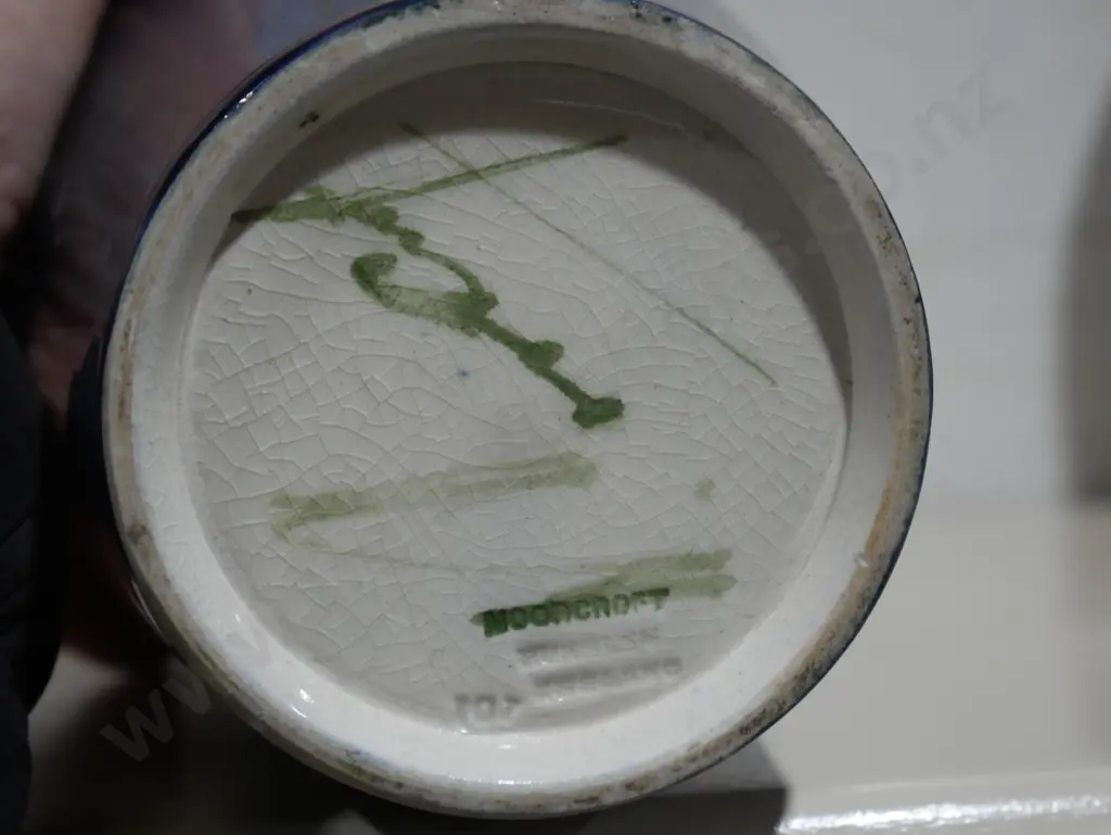 Moorcroft vase Image 1++