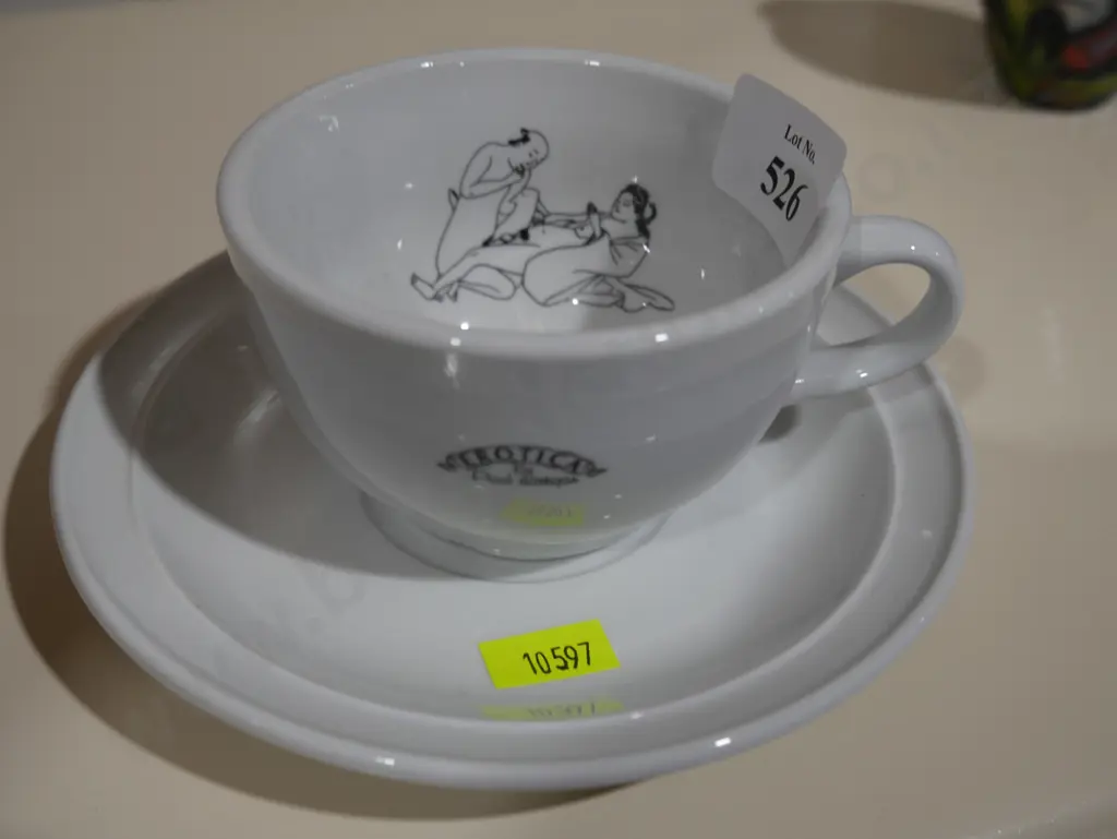 Erotic coffee cup and saucer Image 1++