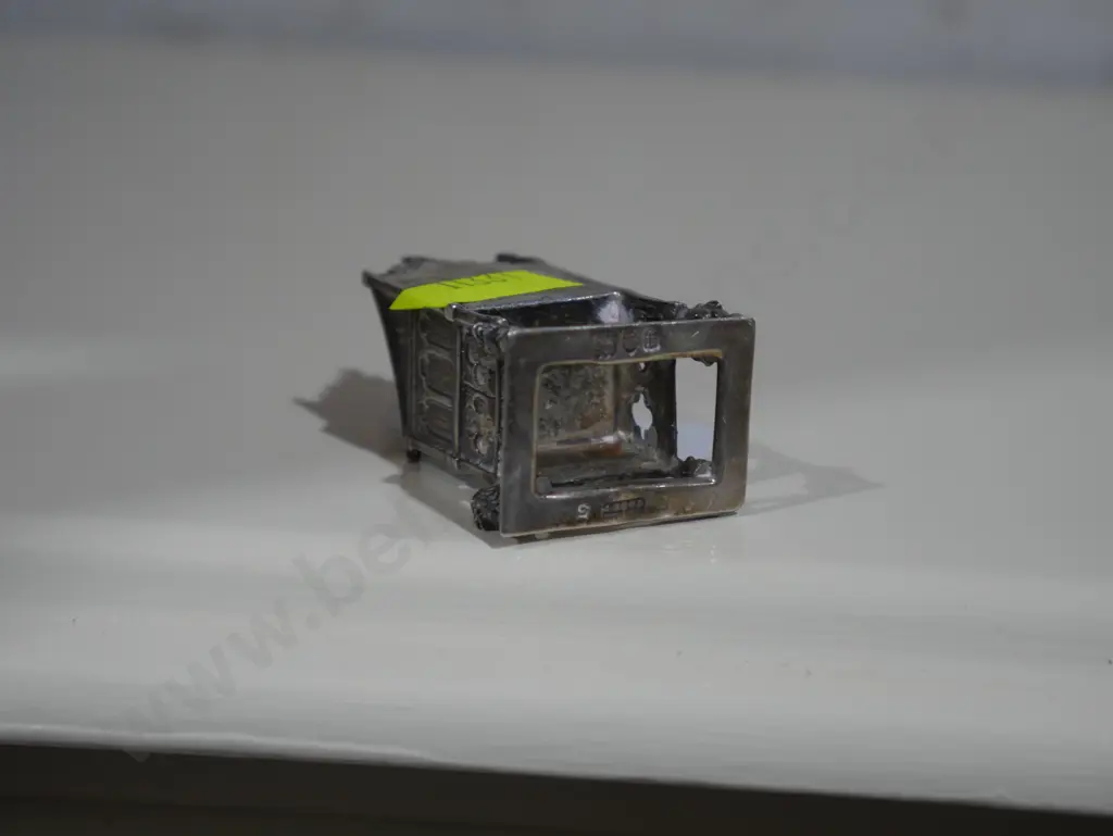 Sterling Silver chair - 22g Image 1++