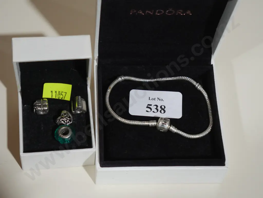 Pandora jewellry Image 1++