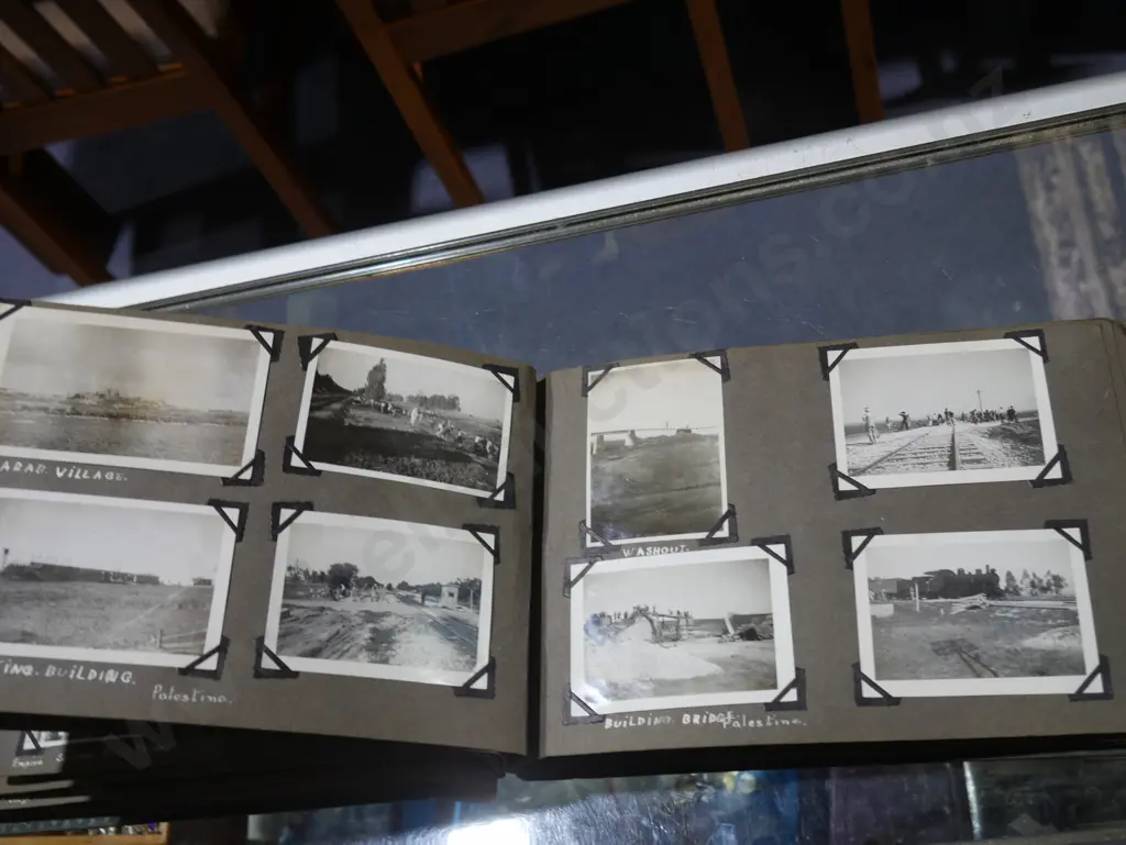 War photographs album Image 1++