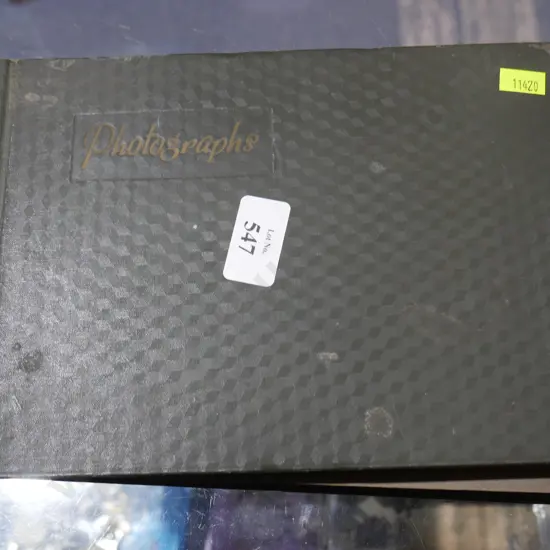 War photographs album