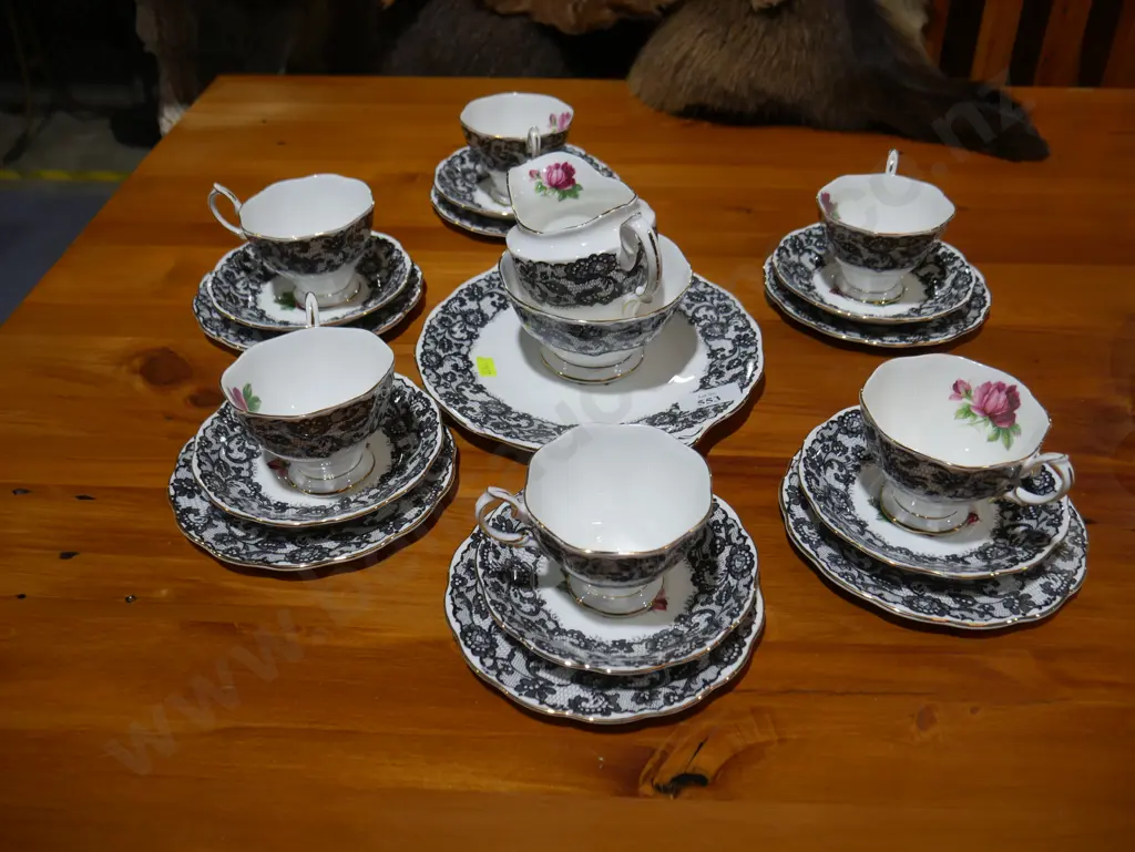 Royal Albert Senorita tea set Image 1++