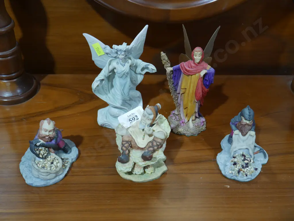 Five enchantica ornaments Image 1++