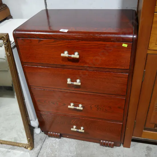 Chest of drawers