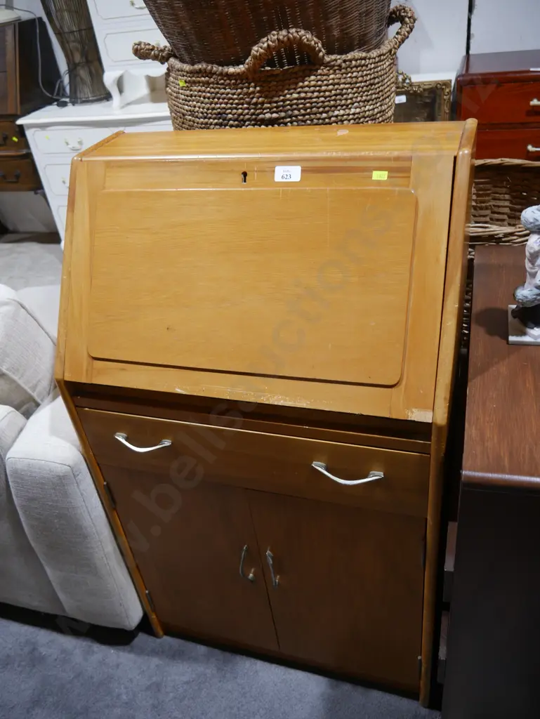 Dropfront desk Image 1++