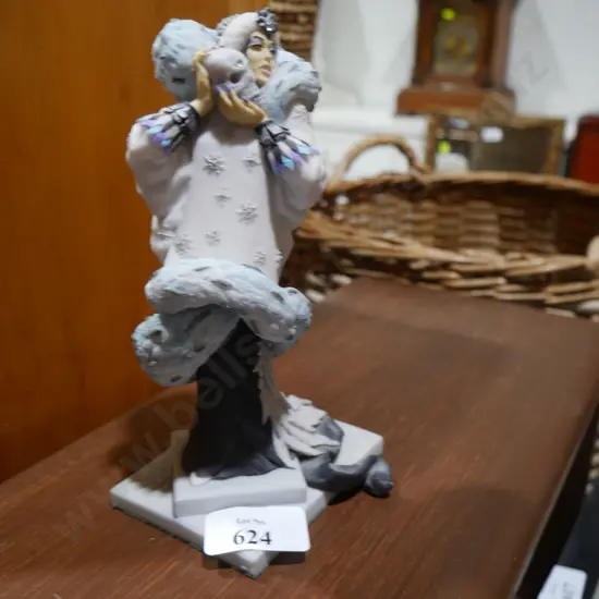 Enchantica figurine