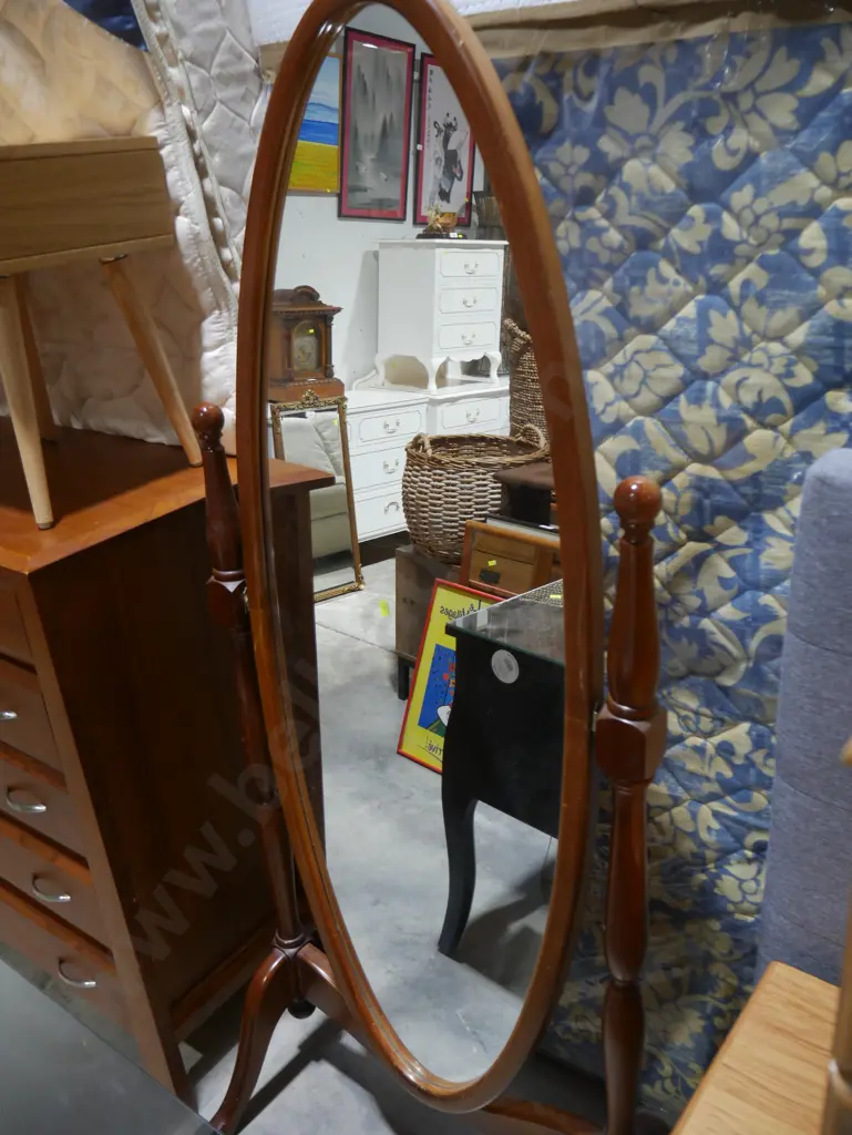 Cheval mirror Image 1++