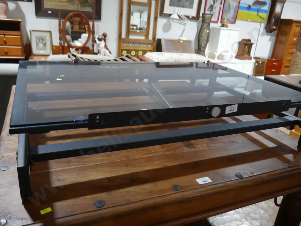 Art and craft table Image 1++