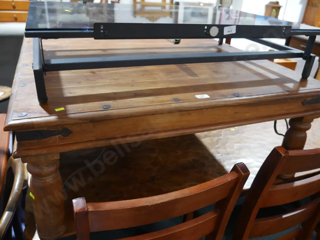 Coffee table Image 1++