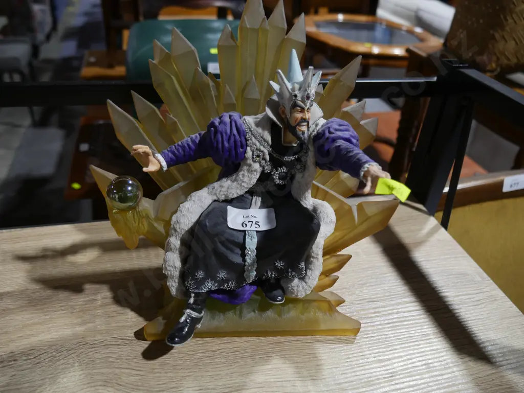 Enchantica wizard figurine Image 1++