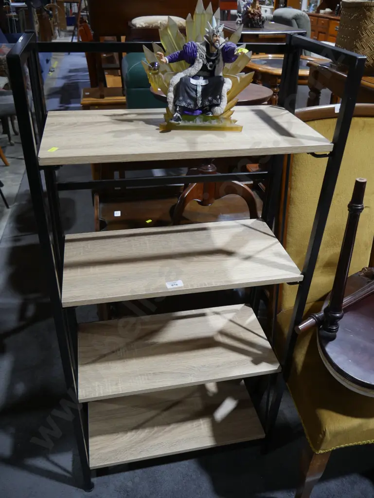 Folding 4 tier shelf Image 1++