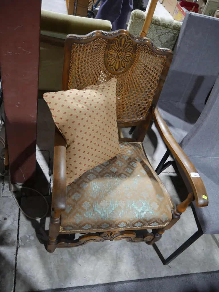 Bergere elbow chair Image 1++