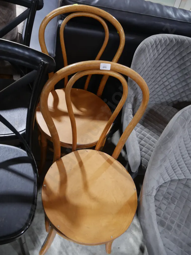 Two dining chairs Image 1++