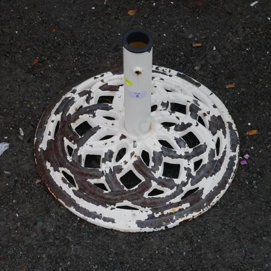 Umbrella base