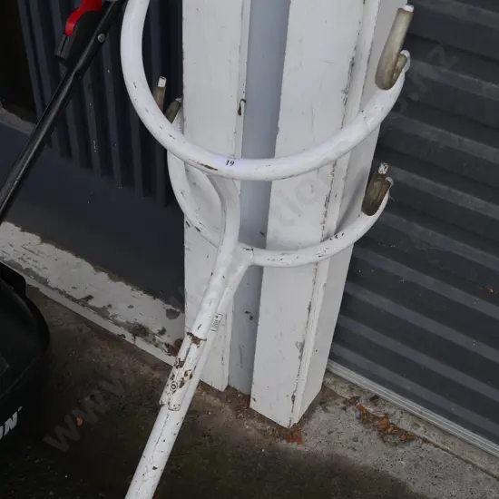 Double bike rack