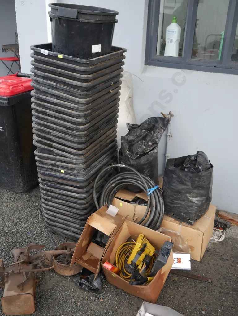 Gardening equipment Image 1++