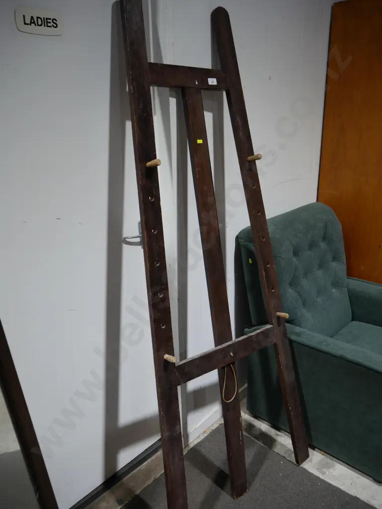 Easel Image 1++