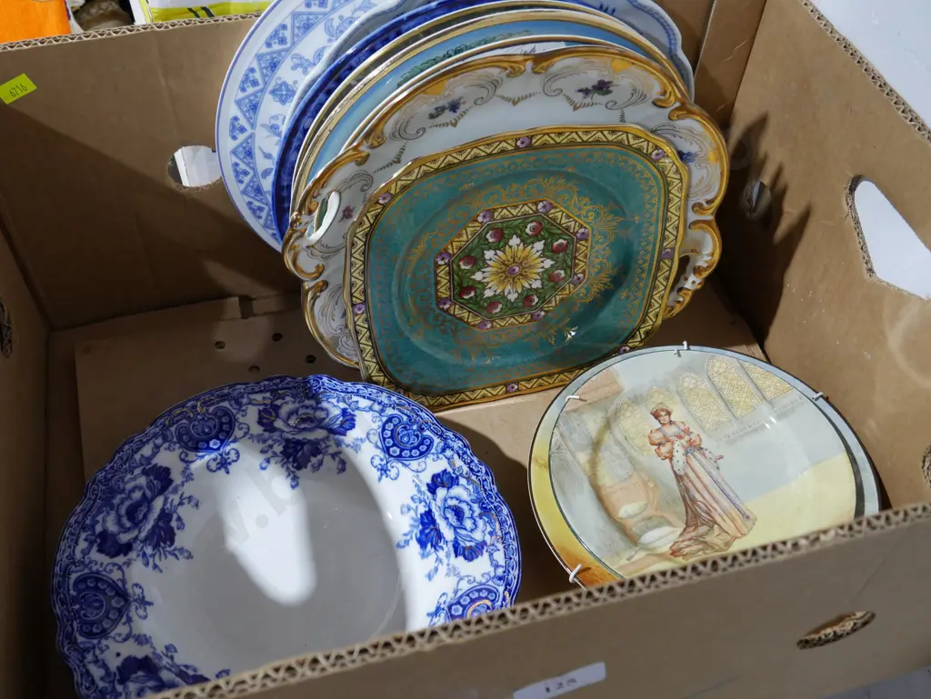 Ornamental plates Image 1++
