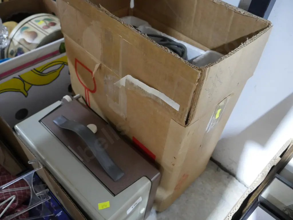 Slide projector Image 1++