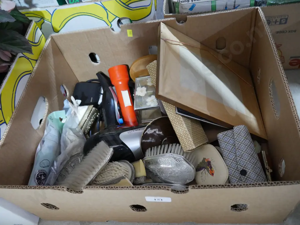 Sundries Image 1++