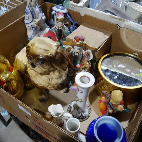 Figurines