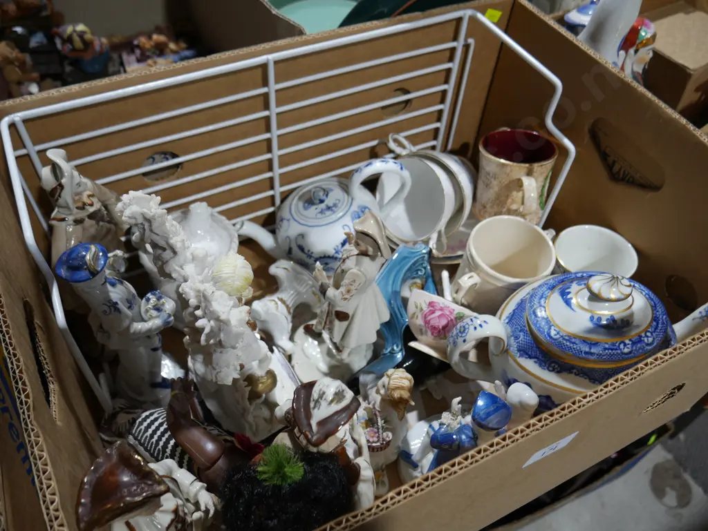 Figurines, sundries Image 1++
