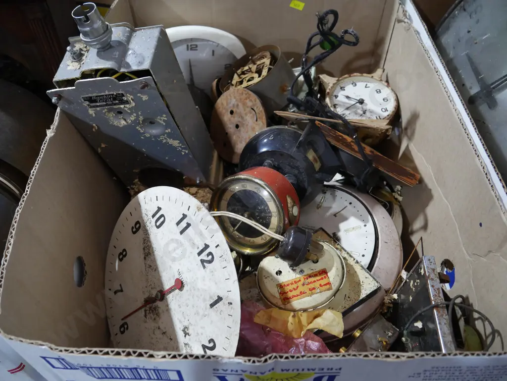 Clocks Image 1++