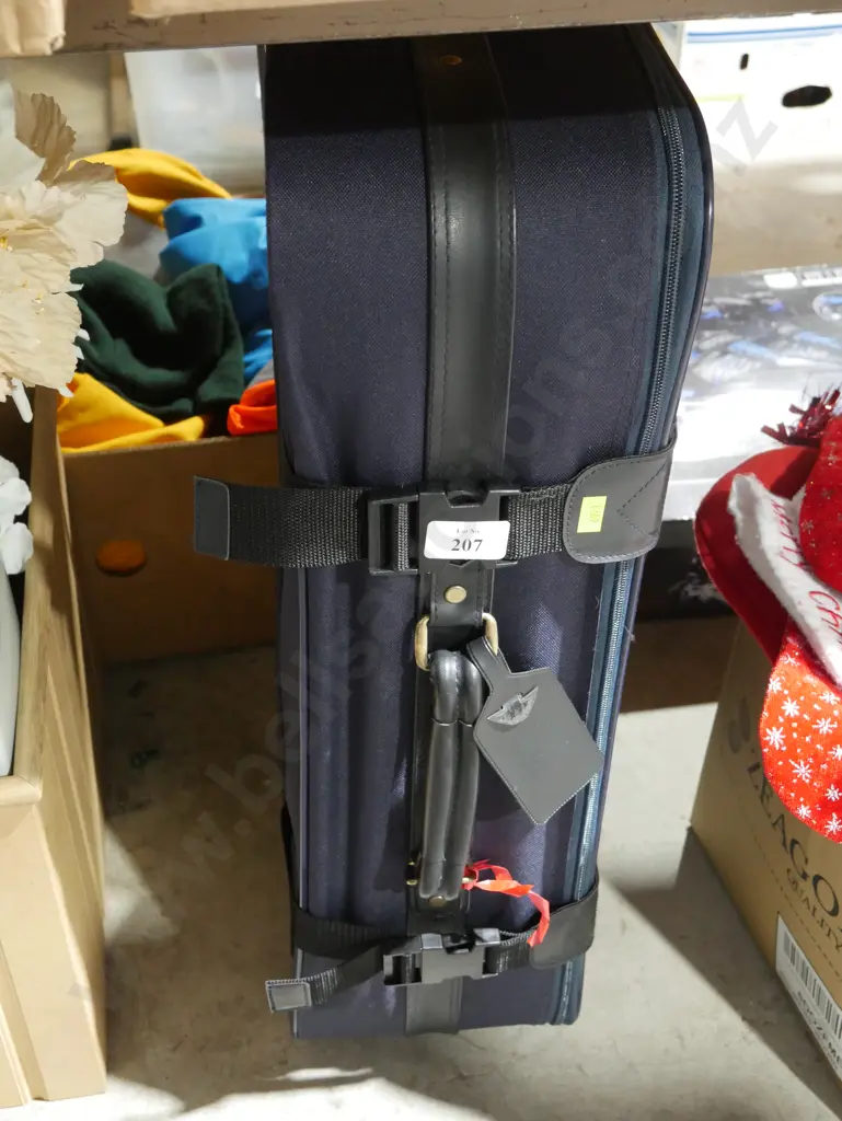 Suitcase Image 1++