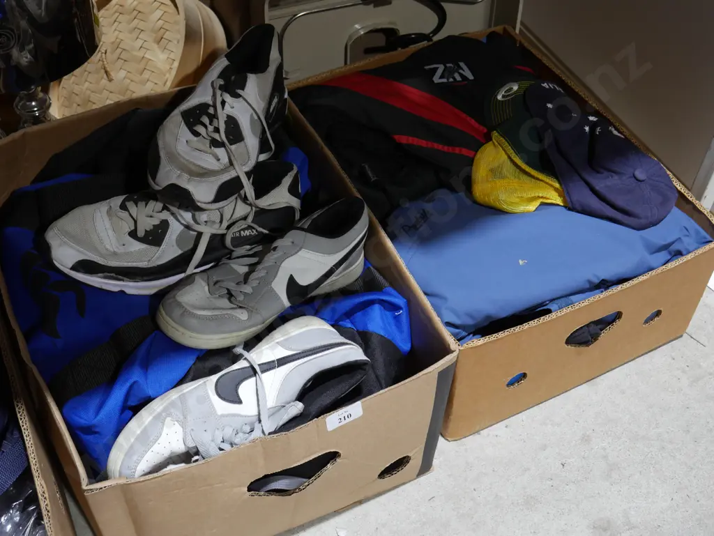 Clothing X2 boxes Image 1++