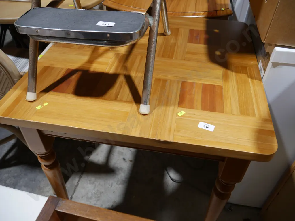 Table Image 1++