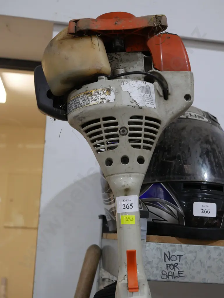 Stihl weed trimmer Image 1++