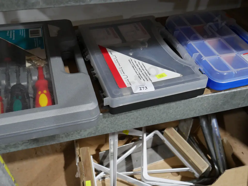 Screwdrivers , stapler Image 1++