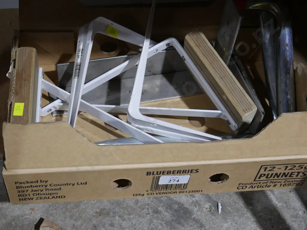 Shelves brackets Image 1++
