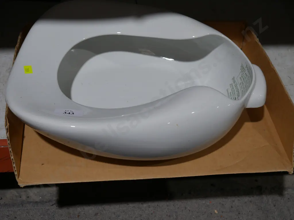 Bed pan Image 1++