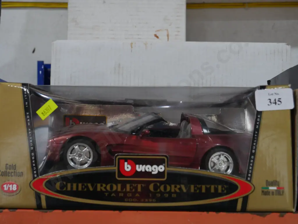 Corvette model car Image 1++