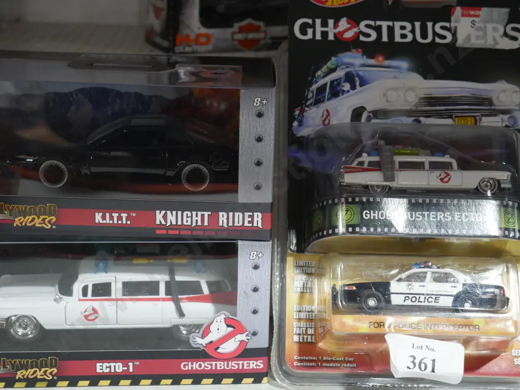 4 toy cars Image 1++