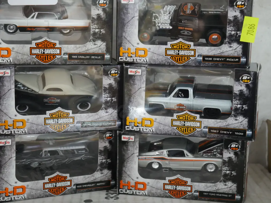 6 toy cars Image 1++