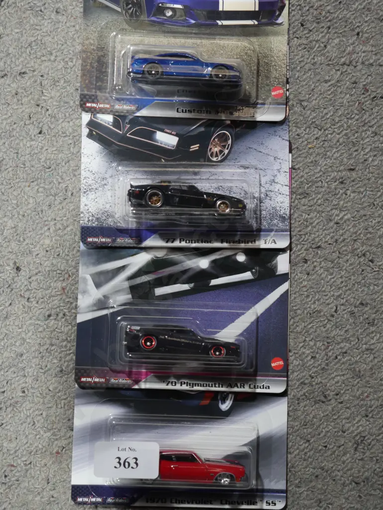 4 toy cars Image 1++