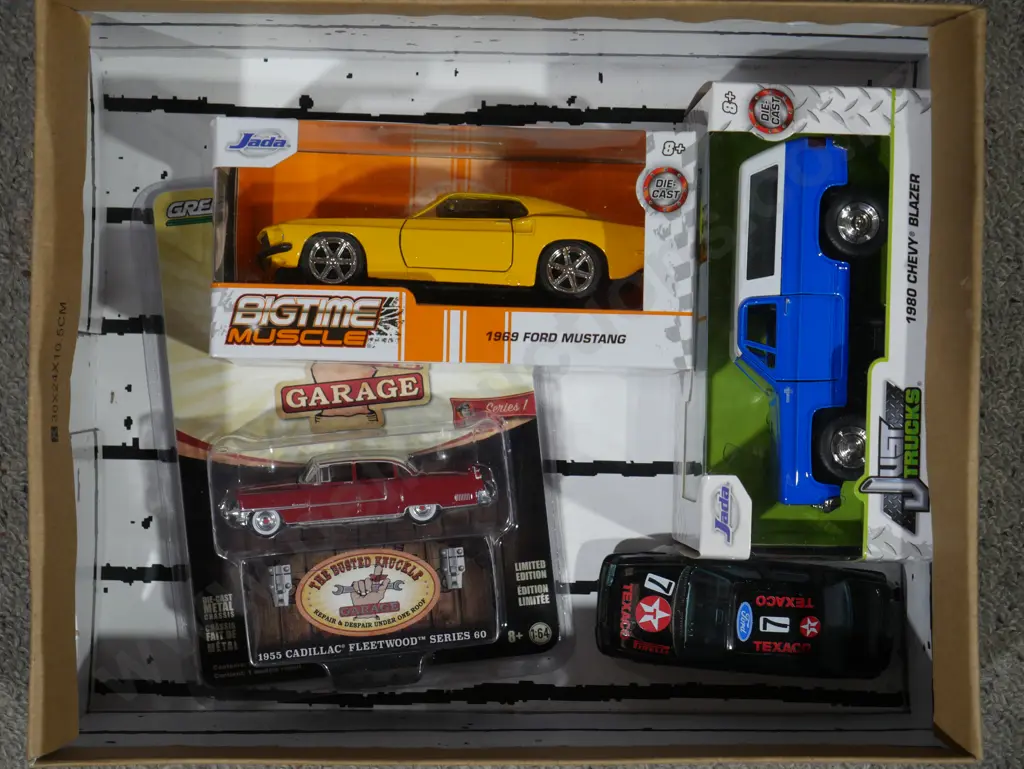 4 model cars Image 1++