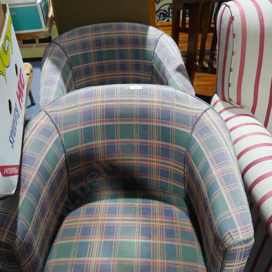 2x tub chairs