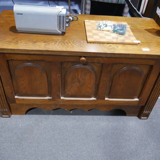 Tv cabinet
