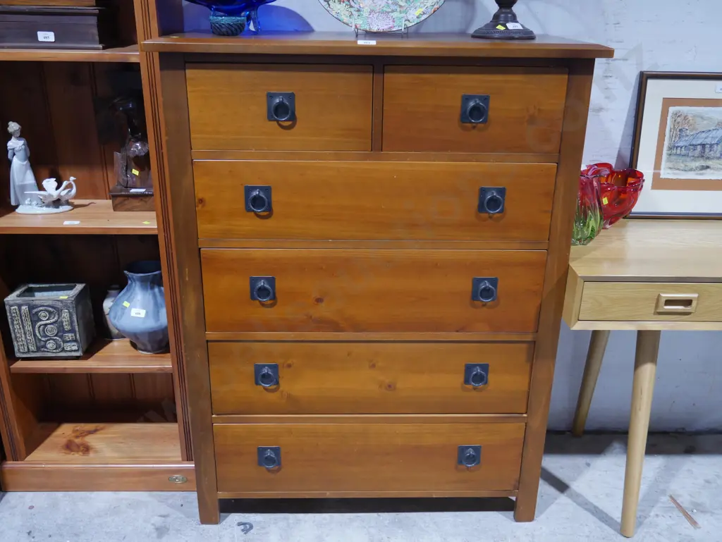 Chest of drawers Image 1++