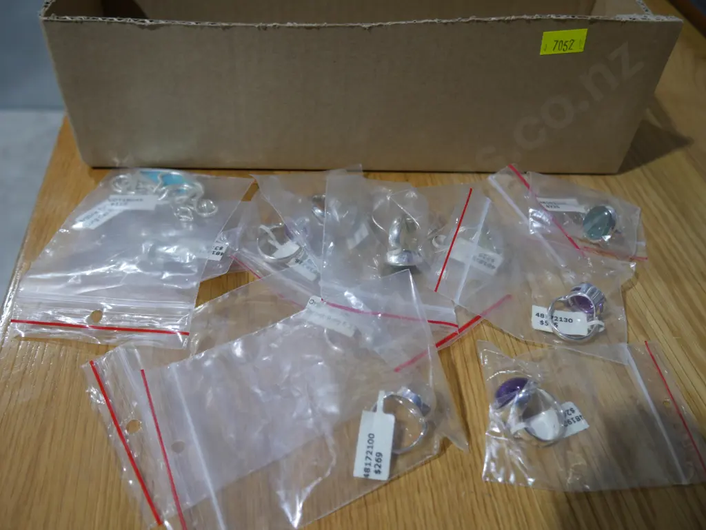 Silver jewelry Image 1++