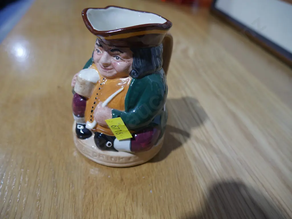Doulton Toby jug Image 1++