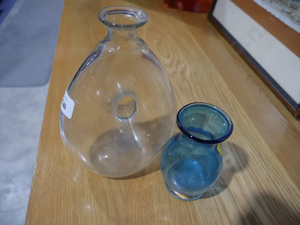 2 pieces art glass Image 1++