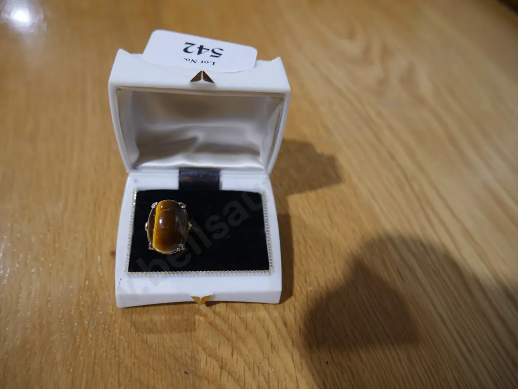Large ring tiger eye Image 1++